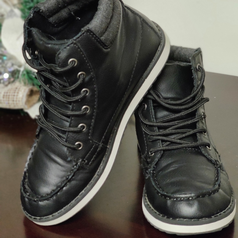 Boy boots - Picture 2 of 2
